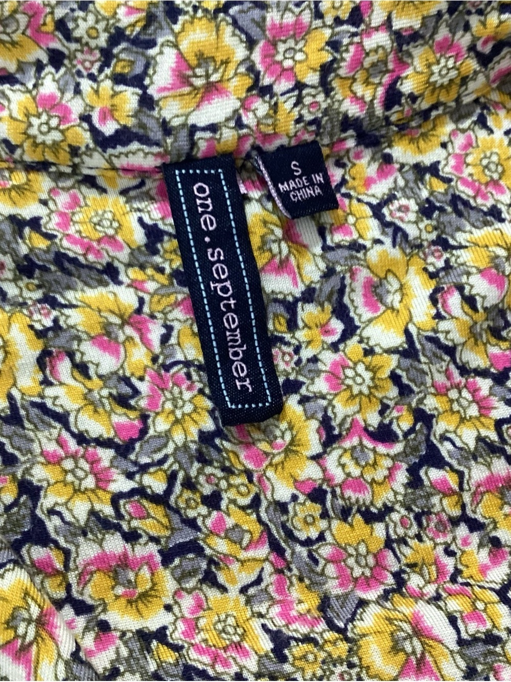 One September Floral Ruffle Tank Top Size Small - Picture 5 of 6